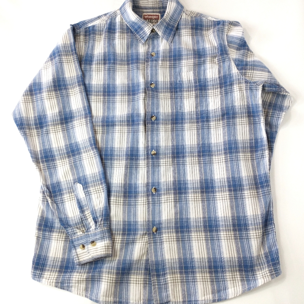 WRANGLER MEDIUM CASUAL BUTTON DOWN SHIRT in BLUE AND WHITE